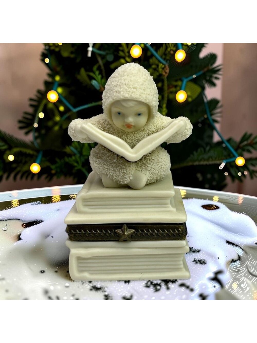 Snowbabies "Once Upon A Time" Bisque Hinged Box Department 56 1998 Collectible